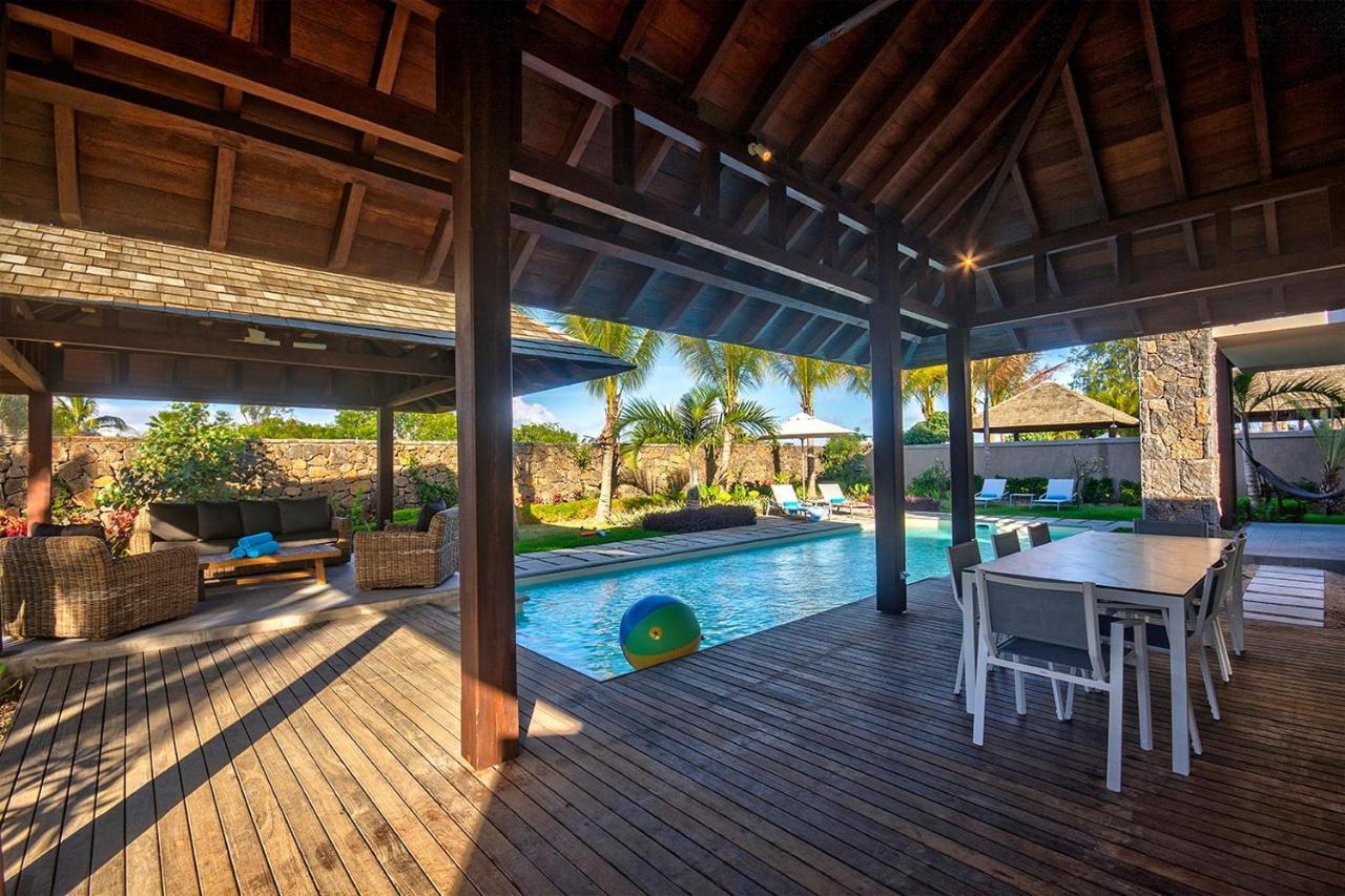 Mythic Suites & Villas By Mj Holidays Grande Gaube Exteriör bild