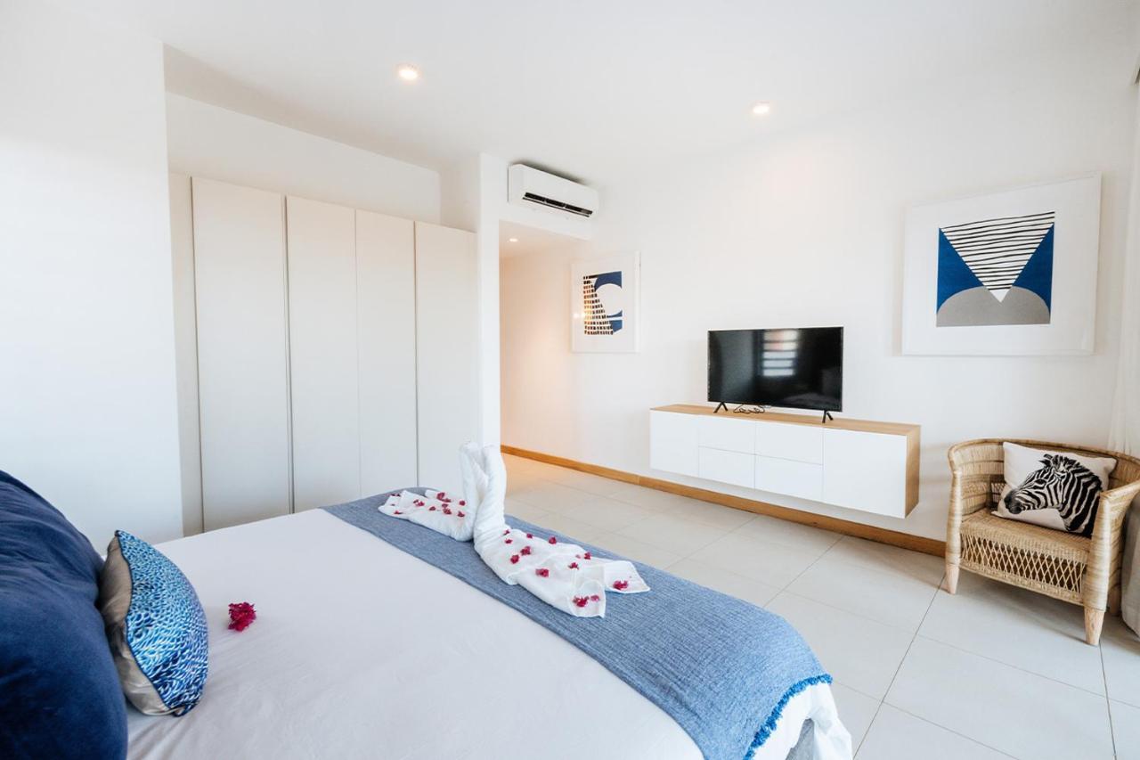 Mythic Suites & Villas By Mj Holidays Grande Gaube Exteriör bild