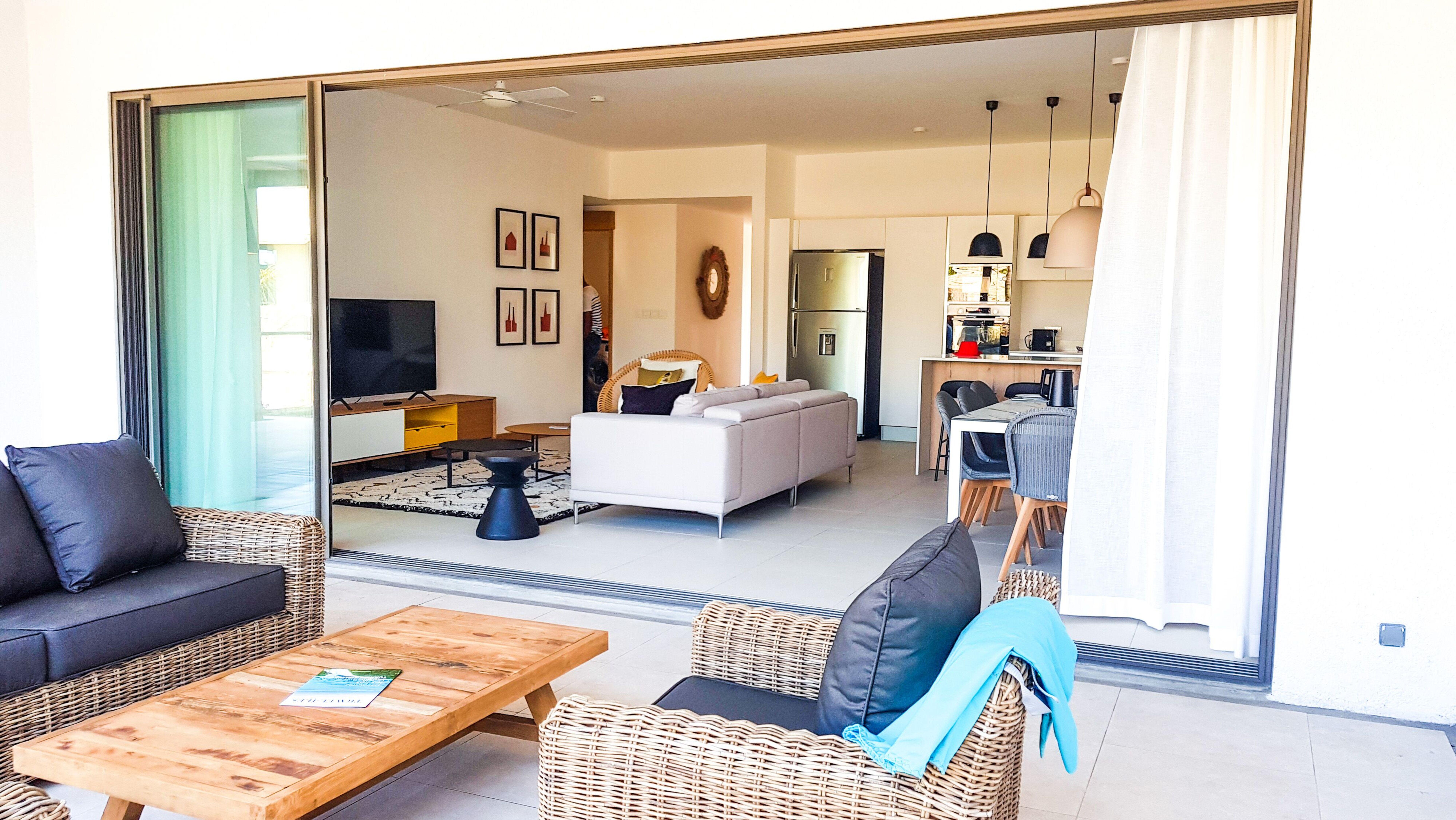 Mythic Suites & Villas By Mj Holidays Grande Gaube Exteriör bild